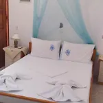 Maria Charalampaki Studios * Skyros